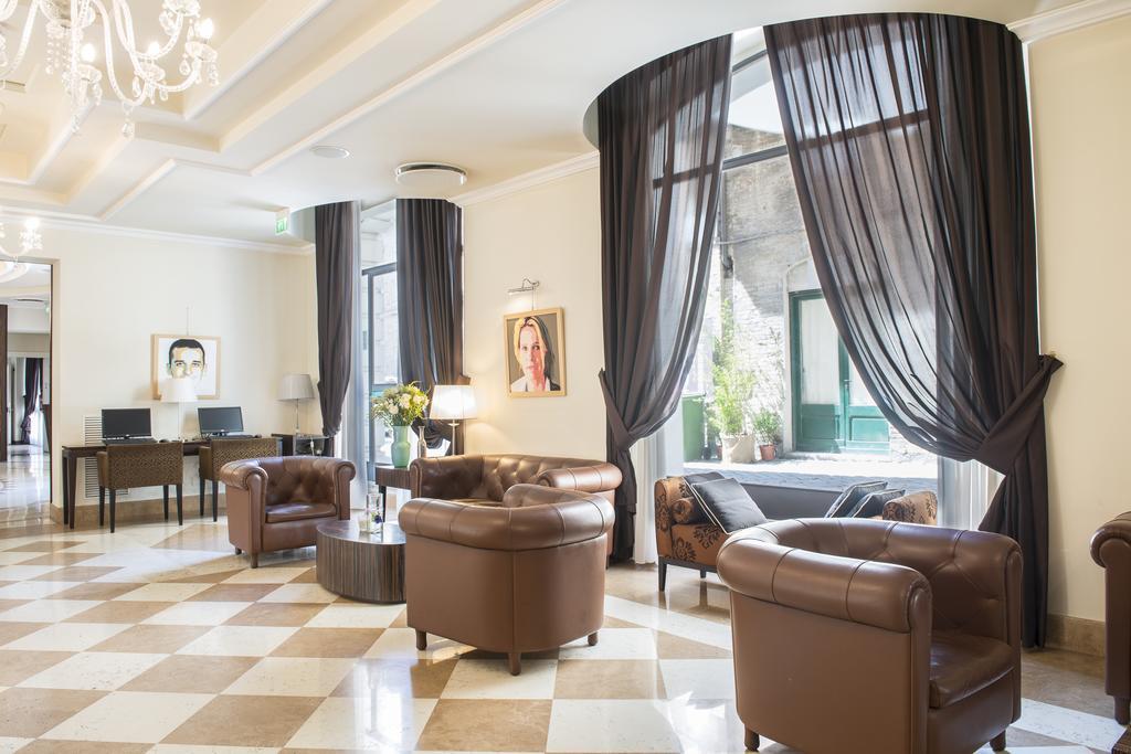 Gallery Hotel Recanati Bagian luar foto